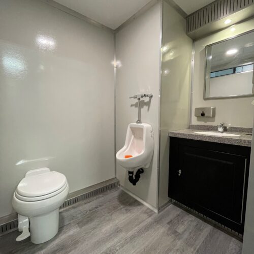 Dual Washroom Trailer - Image 5